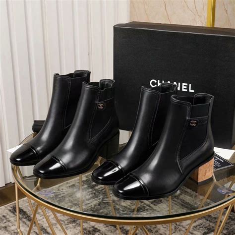 chanel shoes fall 2019|Chanel formal shoes.